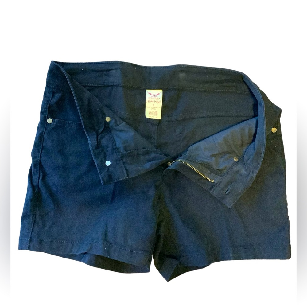 🖤Faded Glory Women's Shorts. EUC Mid High Waist. Size 8. YOU PICK 2  4URbundle.